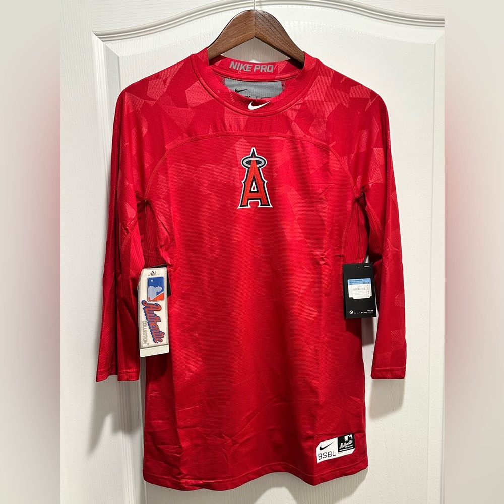 Los Angeles Angels Nike Pro Hypercool Shirt Red Fitted 3/4 Long Sleeve, Sz Med